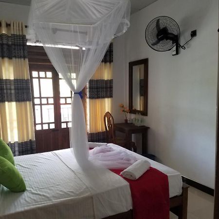 Yashumi Homestay Dambulla Εξωτερικό φωτογραφία