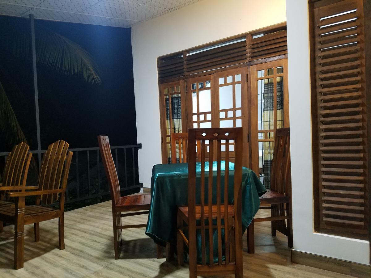 Yashumi Homestay Dambulla Εξωτερικό φωτογραφία