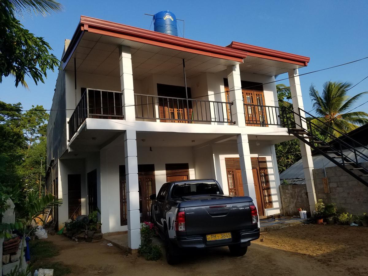 Yashumi Homestay Dambulla Εξωτερικό φωτογραφία